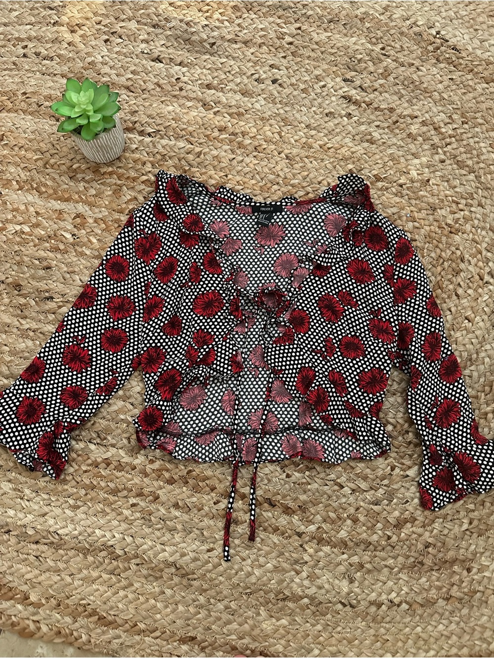 CHECKERED FLORAL RUFFLE TIE FRONT BLOUSE